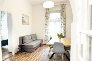 Dora Holiday House & Apartments - Keszthely - 2