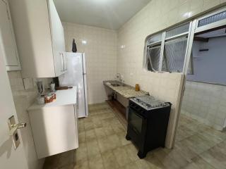 APARTAMENTO COM 80 METROS AO Lado da AV ATRANTICA PERTO DA PRAIA - Guarujá - 2
