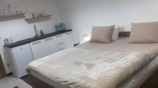 Dannys Modern Flats - Skopje - 9