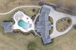 The Bluegrass Grand Estate: Bourbon Trail Luxury - Bardstown - 5