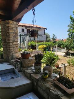 Olive and Herb Retreat II - Valtura - 2