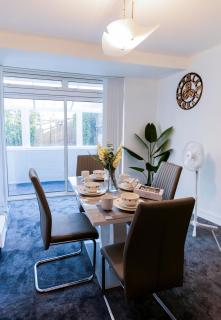 Cojic Homes Luxury Accommodation and Short let - Dartford - 4