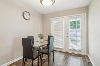 Rex Townhomes 2401a I Comfy 2 Bed 2 Bath - Ellenwood - 2
