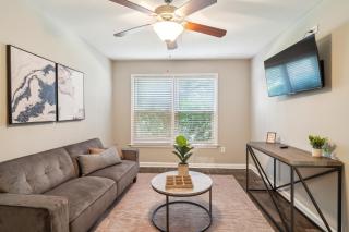 Rex Townhomes 2421a I Spacious 2 Bed 25 Bath - 9