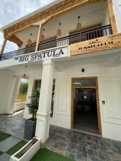 Summer house leh - - 8