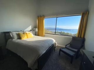 Lakeview Winni Condo with Kitchenette Weirs Beach - Laconia - 9