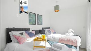1 Bedroom Penthouse Apartment By Littlepiggyrentals Short Lets & Serviced Accommodation Stevenage With Balcony & Fast WiFi - Stevenage - 7
