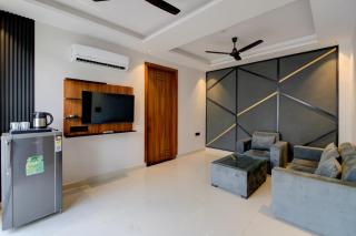 Aura Homes 1 BHK Serviced Apartment Near Golf Course Road Gurgaon - Gurgaon - 0