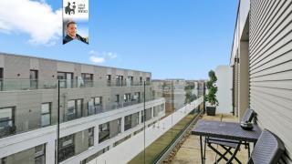 1 Bedroom Penthouse Apartment By Littlepiggyrentals Short Lets & Serviced Accommodation Stevenage With Balcony & Fast WiFi - Stevenage - 8