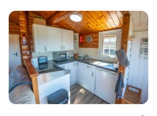 Snowdonia Escapes# Scenic Log Cabin with Views & WIFI - Trawsfynydd - 1