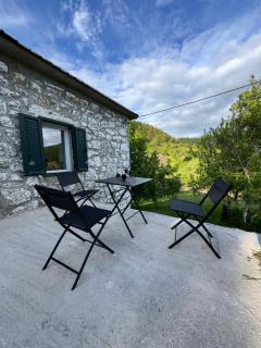 LOPATE mountain stone house - - 8