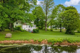 Pondfront Gem Minutes from Hudson’s Best Shops Cafes The Stillwater House - Hudson - 0