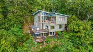 Mountain Retreat Ruby's Roost House - 9