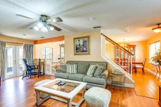 10 Mi to Universal Orlando Home with Screened Porch - 8