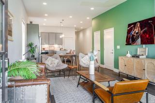 Hurst House - 4 Stylish Homes - Mins to Germantown - 4