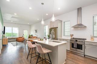 Double Time - Ping-Pong Table - Mins to Germantown - 2