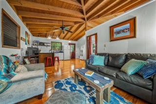 Mountain Treehouse - Magpie Nest - 0