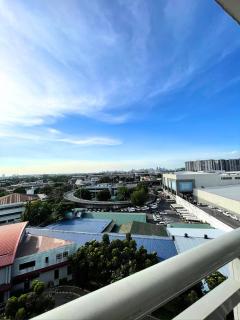 SM Bicutan Condotels by Sibs - Manila - 6