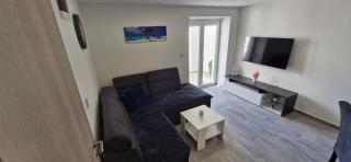 Apartmani Lucija 1 - Zubovići - 2