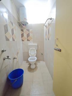 999 Hotel at Budget - Thoraipakkam - Chennai - 4