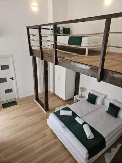 Studio Piata Mare Mardomi - Sibiu - 1