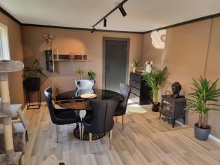 Large and central 2 bedroom apartment with free parking, EV recharging and a private garden - Stavanger - 7