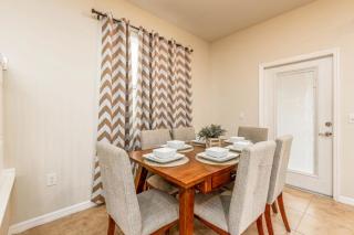 Solterra Family Stay Pool, Lazy River,Wifi 7050S - 4