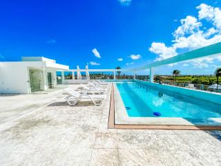 AZURE Suites & Stuios HOTEL Rooftop pool DUKASSI Sol Caribe BEACH CLUB & SPA - Punta Cana - 8