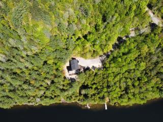 Chalet Cottage Le Bellevarde Hot tub Lake view - 9