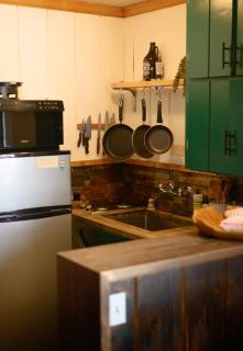 Lake Front Cabins - 7