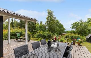 2 Bedroom Pet Friendly Home In Knebel - 9