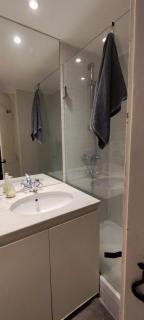 Apartment with 03 Bedrooms in Old Building in Lisbon, in Bairro Alto - Lisbona - 9