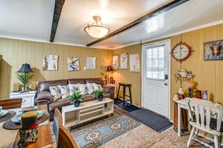 1 Mi to Dtwn Fayetteville Studio with Patio - Fayetteville - 7