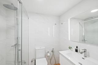 New apartment in the city center 3beds, 2baths, terrace & parking - Málaga - 2