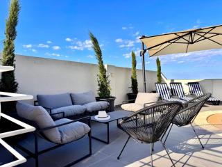 St Julians Hillside villa with Pool - Is-Swieqi - 8