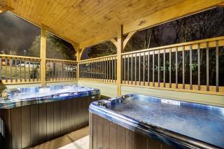 Big Cypress Mansion by Venture Smoky Mountains - Pigeon Forge - 8
