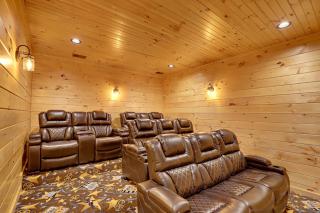 Big Cypress Mansion by Venture Smoky Mountains - 3