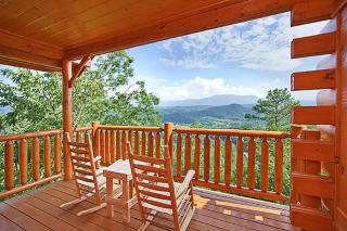 Black Bear Rendez View by Venture Smoky Mountains - 7