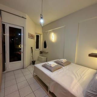 Dolphin Studio - Stalida - 9