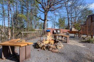 Comfort Zone by Venture Smoky Mountains - 7