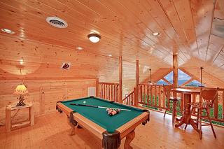 Country Bear Cottage by Venture Smoky Mountains - Sevierville - 5