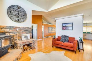 Luxe Mesa View Home on 35 Acres with Wraparound Deck - 4