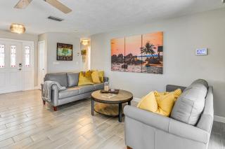 Private Pool and Canal Access Cape Coral Home! - Cape Coral - 7
