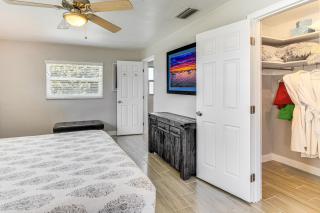 Private Pool and Canal Access Cape Coral Home! - Cape Coral - 2