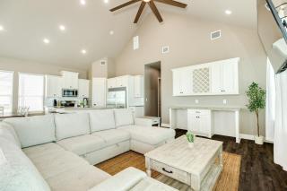 Lei Flower - Private Beach Access - Pet Friendly - Freeport - 6