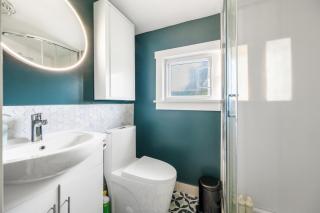 Comfort House in Kerrisdale, Private and Shared Rooms - Vancouver - 7