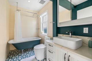 Comfort House in Kerrisdale Private and Shared Rooms - Vancouver - 9