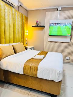 Executive Galaxy Guest House Nkowankowa - 7