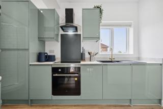 Byron House - Burton upon Trent - 4