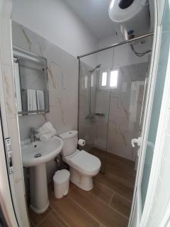 Blue Waves Apartment - Saranda - 1